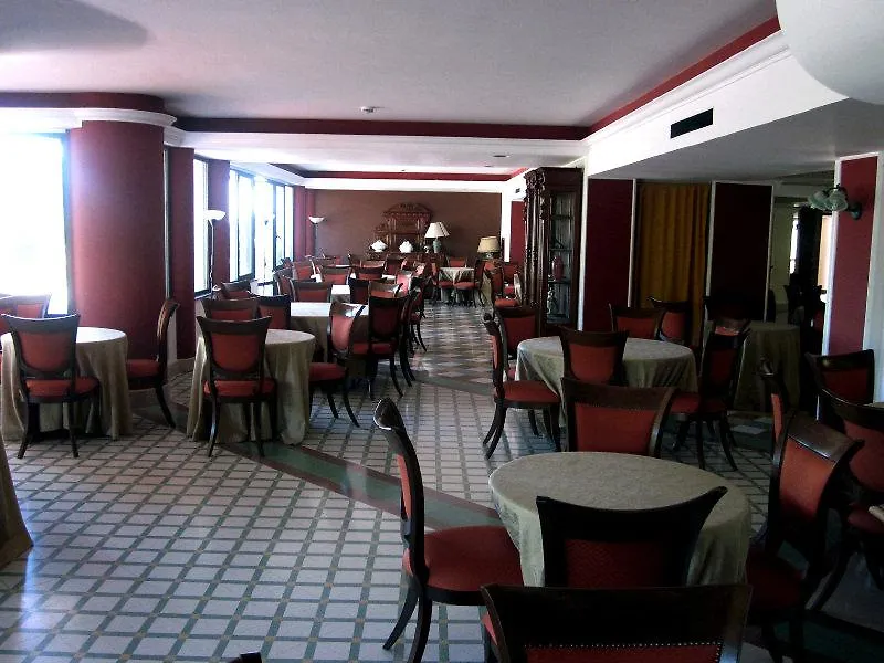 Tk Hotel - Ex Ares San Giovanni La Punta 3*,  Italy