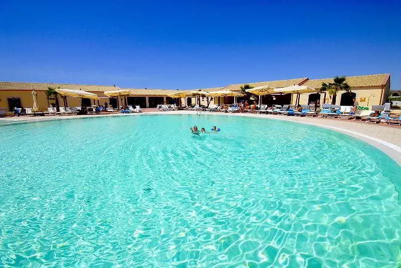 Tk Hotel - Ex Ares San Giovanni La Punta 3*,  Italy